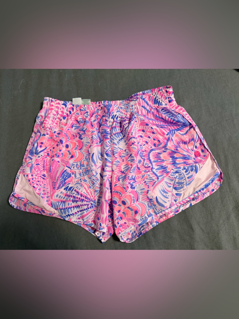 Lilly Pulitzer Luxletic Ocean Trail Shorts Raz Berry Womens Size XS Pink